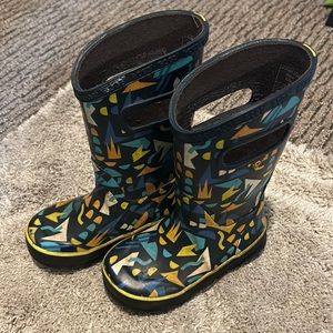 BOGS rain boots